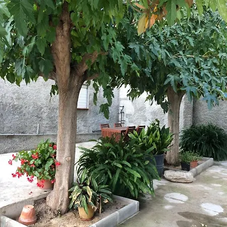 Casa Raboseta Holiday home *